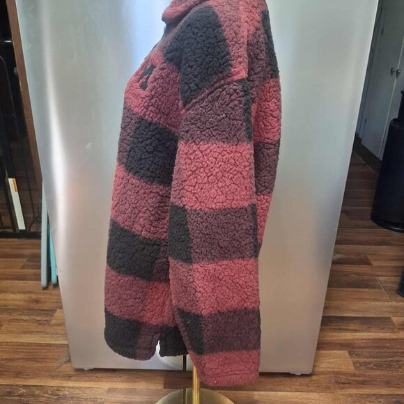 Monmouth Scotts Plaid Sherpa Pullover by Boxercraft - Picture 5 of 7